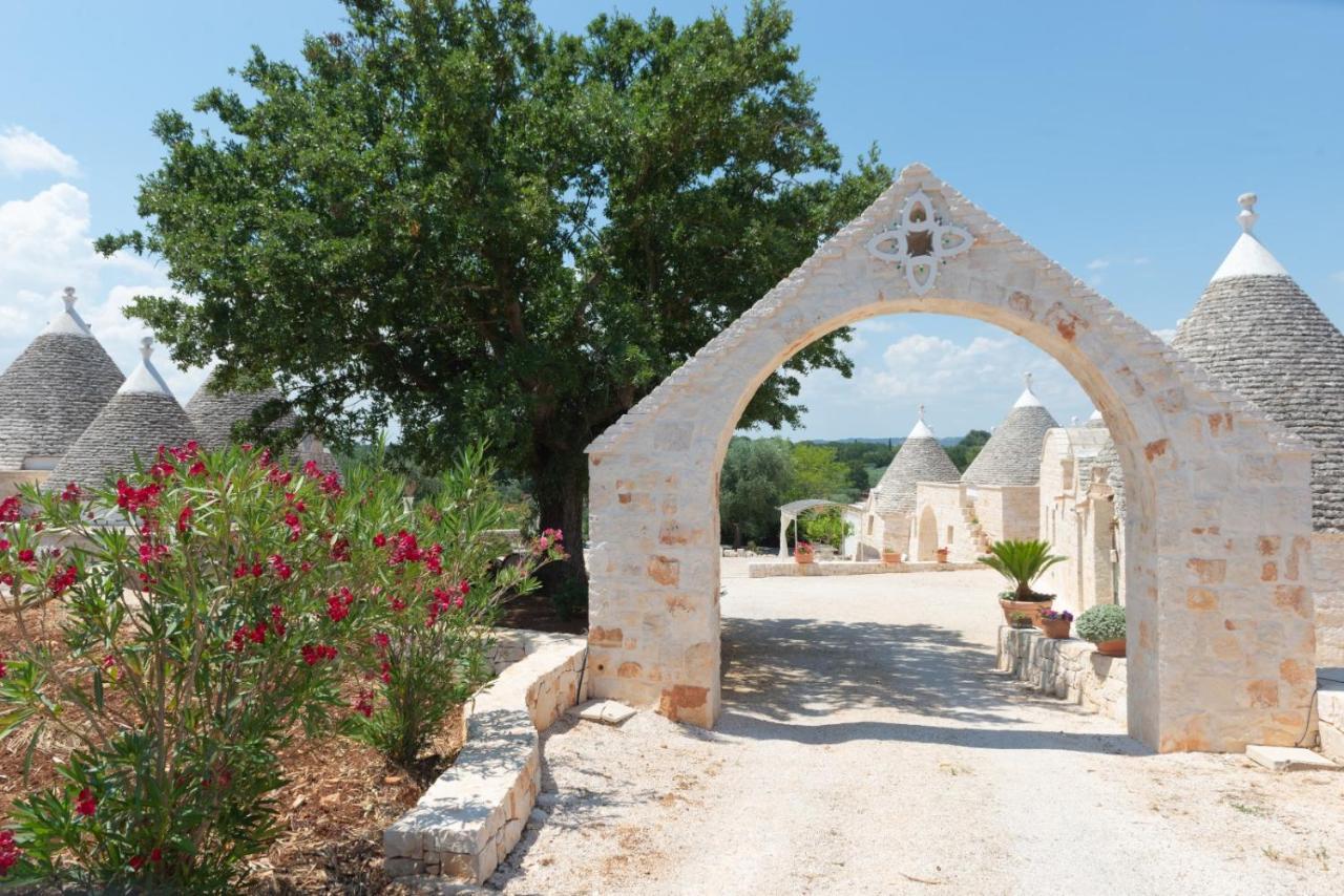Trulli Vules Aparthotel Ostuni Exterior foto