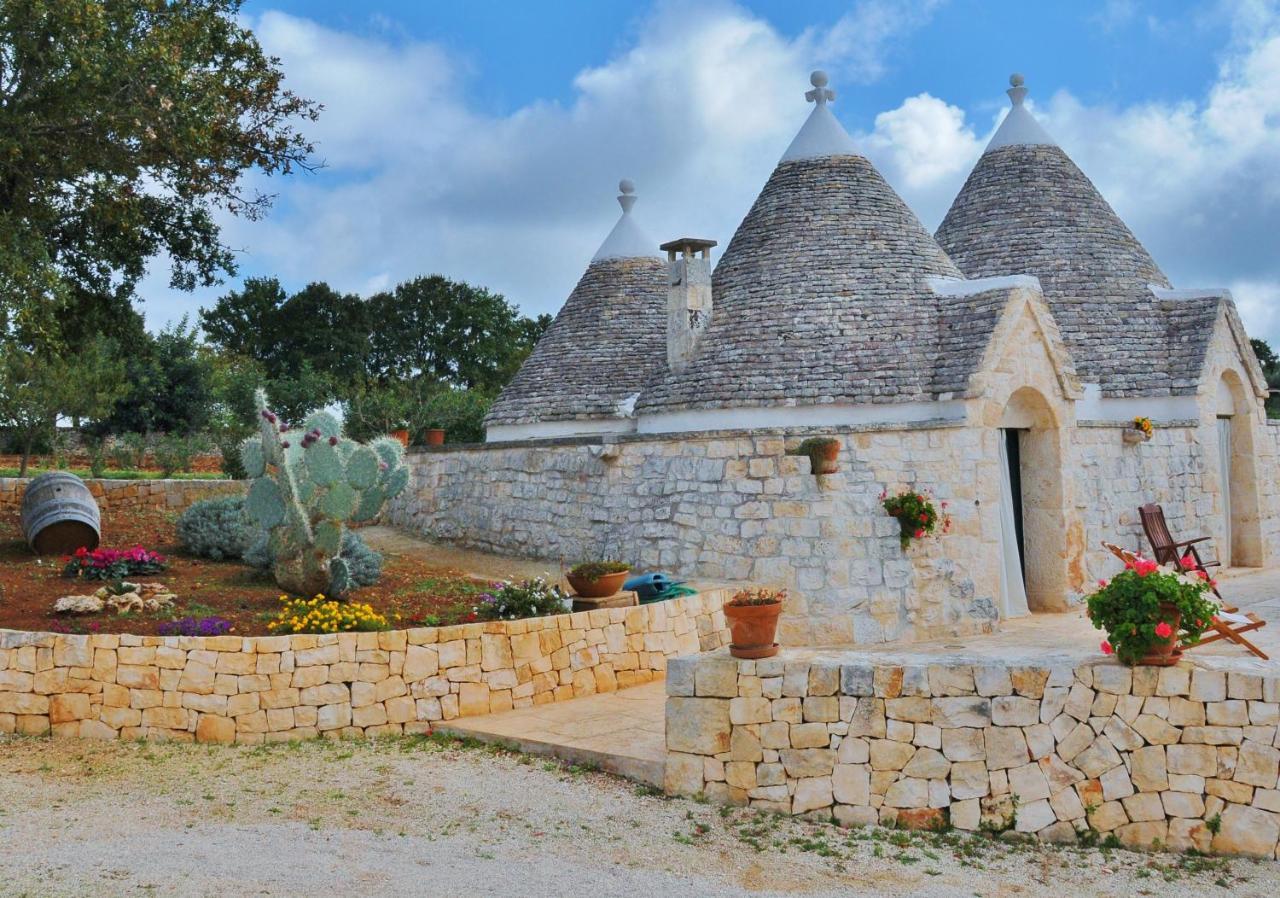 Trulli Vules Aparthotel Ostuni Exterior foto