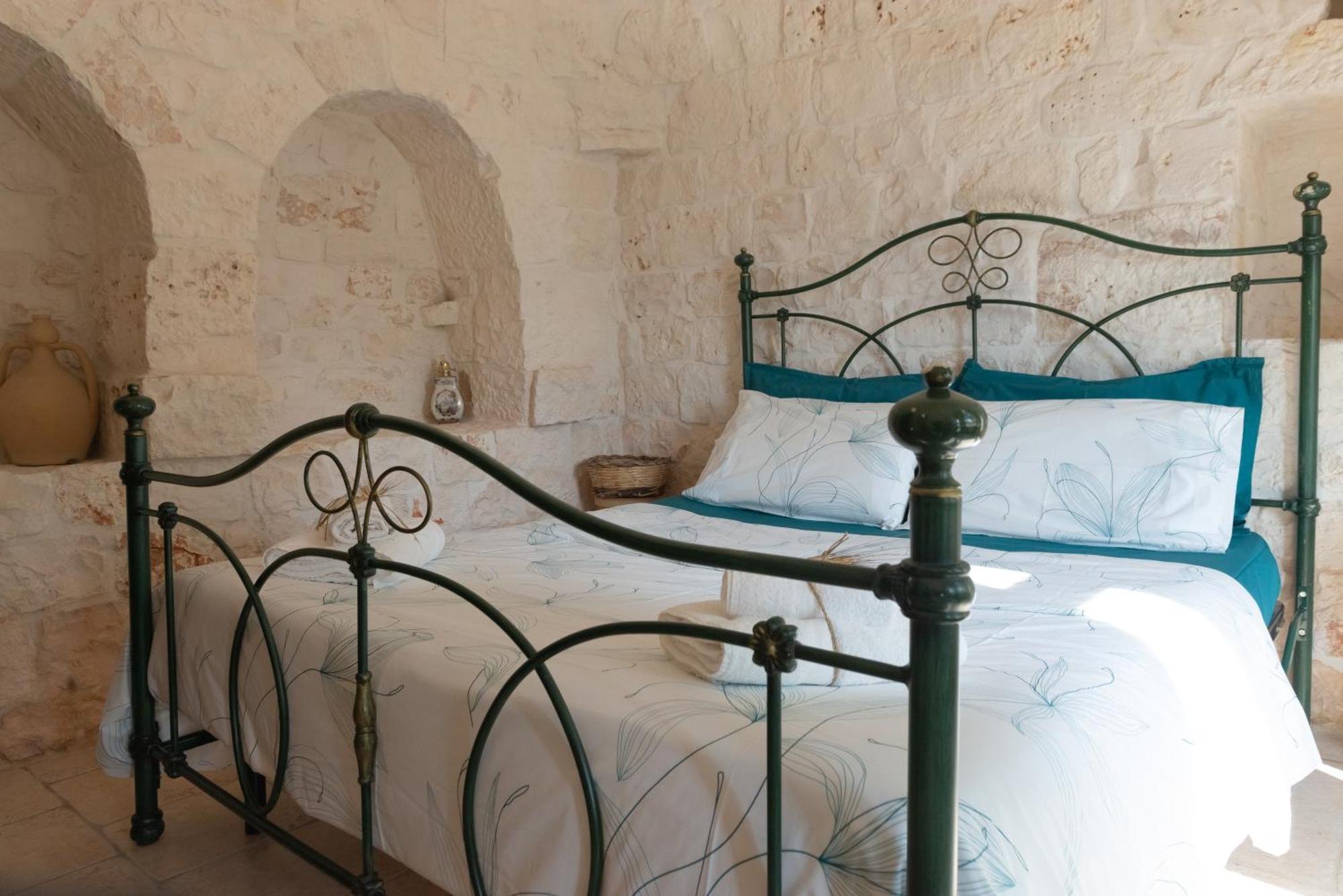 Trulli Vules Aparthotel Ostuni Cameră foto
